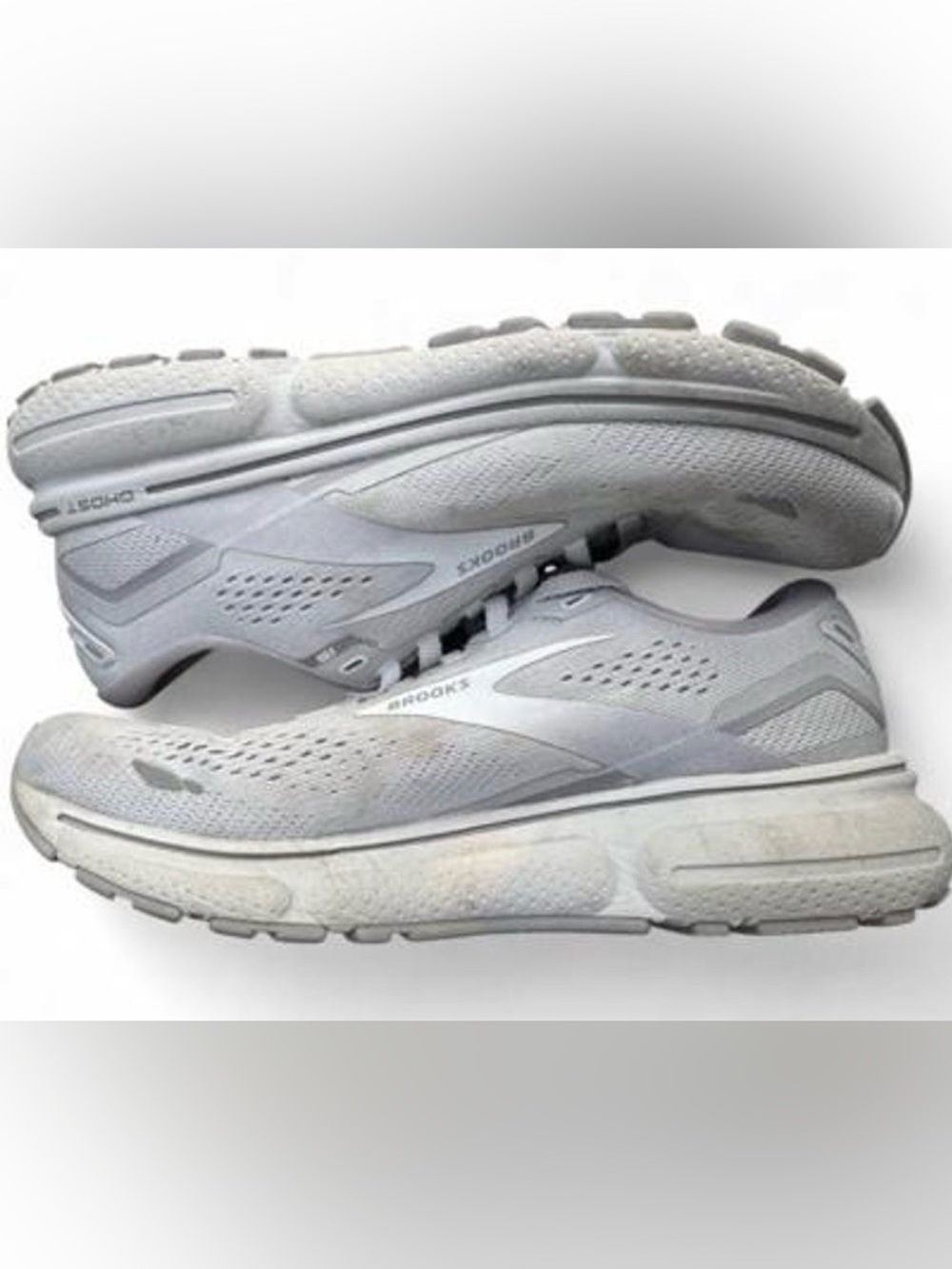 Brooks Ghost 15 Womens 6 B Gray Running Walking Sneakers - Picture 7 of 9